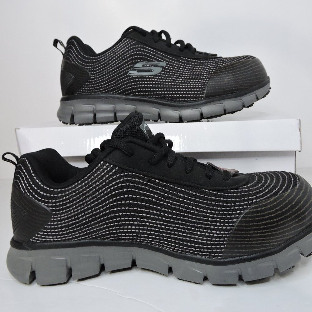 Skechers safety toe shoes, Slip Resistant, Woman's Size 7, Black. brand new